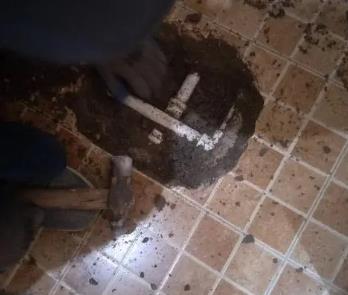 镇赉卫生间漏水维修公司为您分享下卫生间渗水如何处理及注意事项